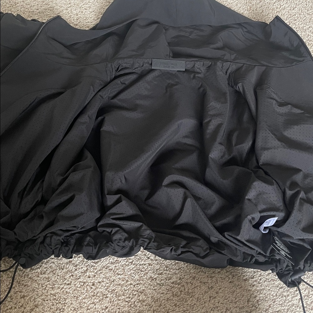 Fear of God Essentials hooded anorak jacket, black, xs - Picture 4 of 6